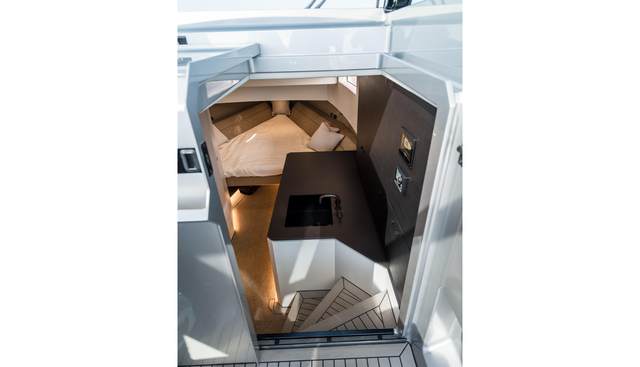 Robin's Nest yacht for sale 72