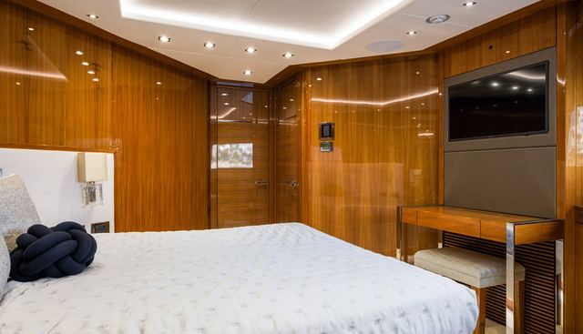MERCY OCEANS yacht for sale 19