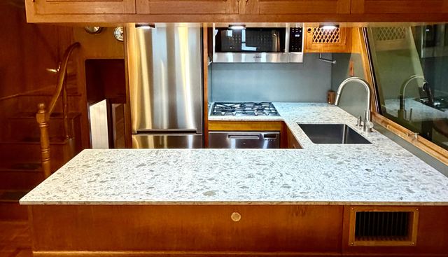 Ocean Jewel yacht for sale 18