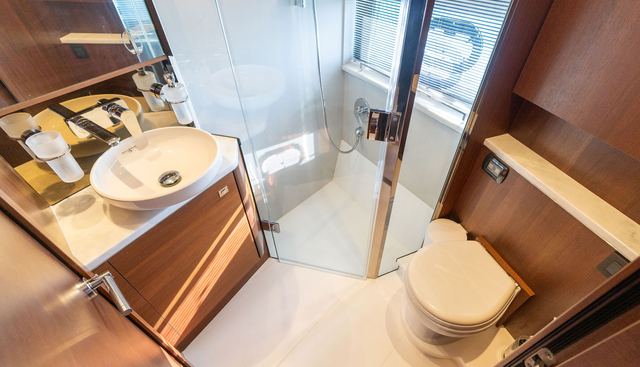 Capella yacht for sale 44