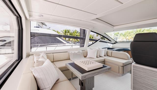 SEA SUITE I yacht for sale 32