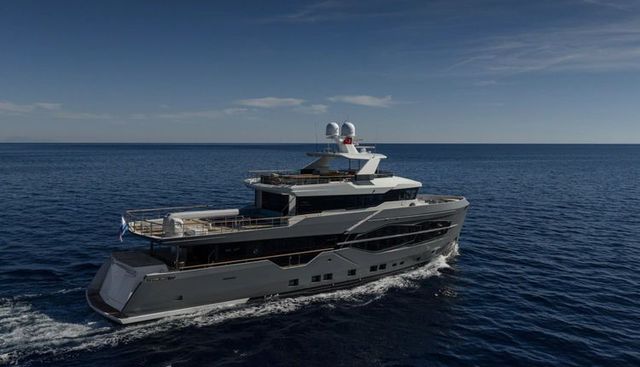 Q.M. yacht for sale 8