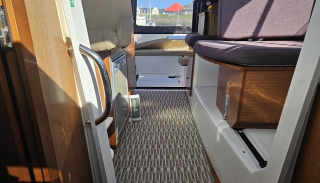 Delphi yacht for sale 14