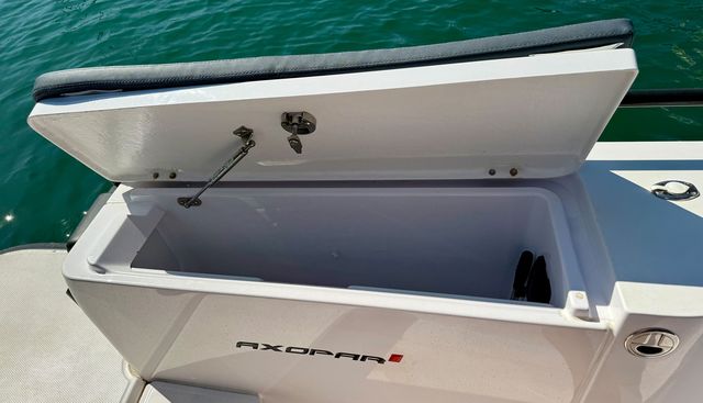 TRILERO yacht for sale 15