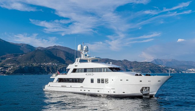 ATOM yacht for sale 33