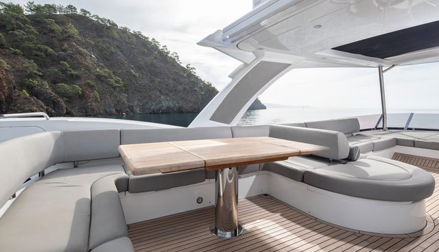 M3G yacht for sale 15
