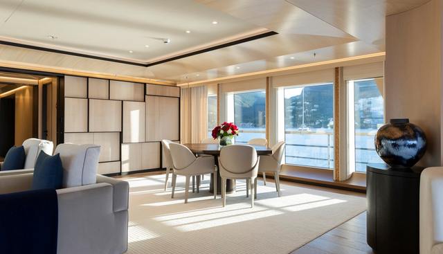 Synthesis yacht for sale 18