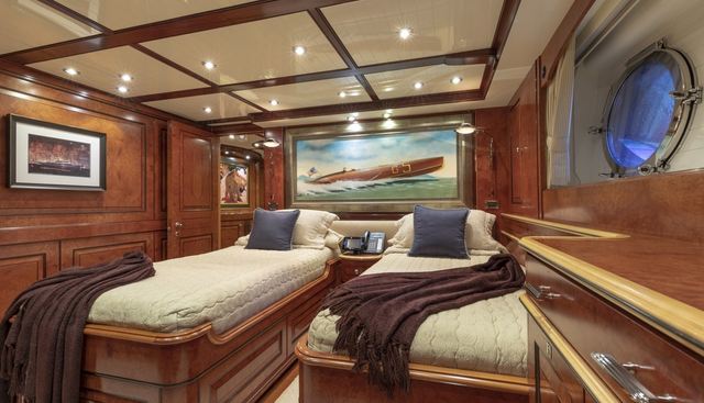 NADAN yacht for sale 18
