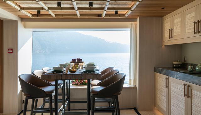 KING BENJI yacht for sale 25