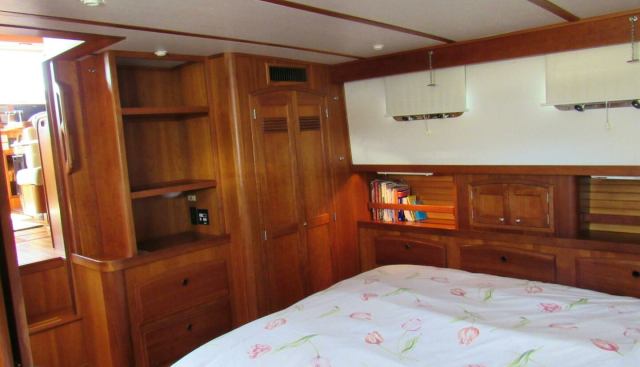 CANDY O yacht for sale 20