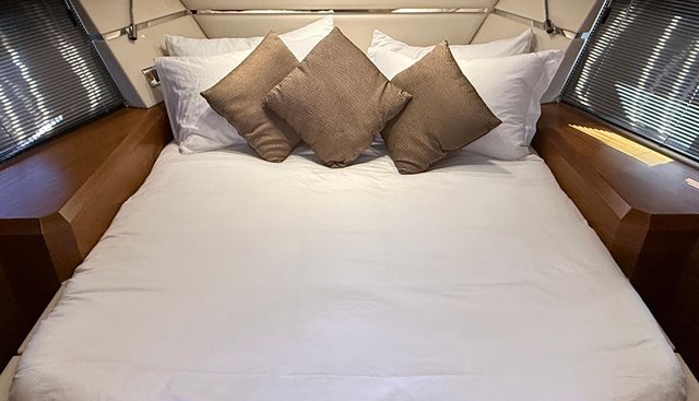 KEDR yacht for sale 3