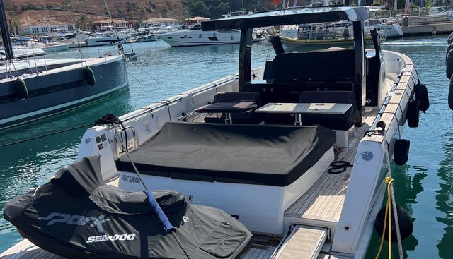 DAYDREAMZ yacht for sale 2