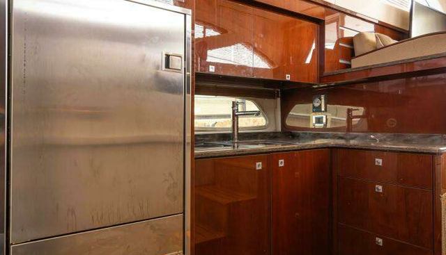KA-BAR yacht for sale 30