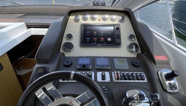 noname yacht for sale 9
