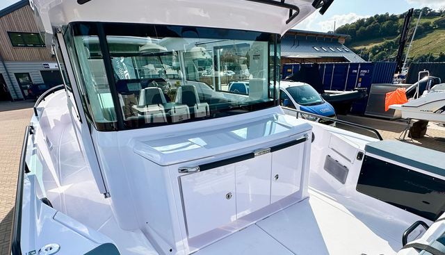 BLUTO yacht for sale 7