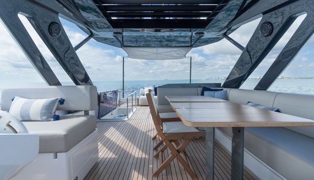 2024 Ferretti 720 yacht for sale 13