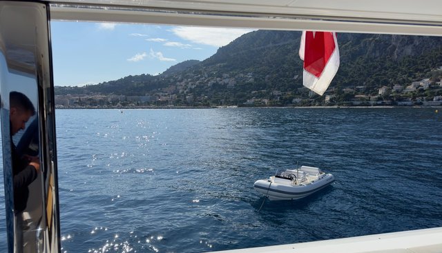 CHILLIN' yacht for sale 23