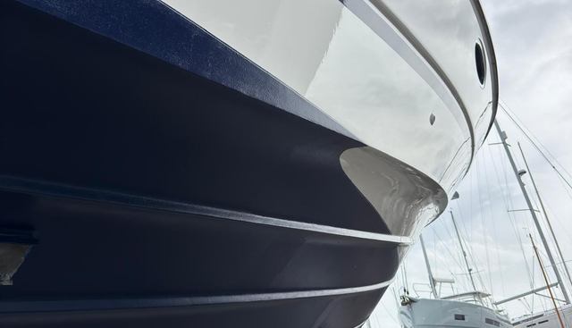 Footloose yacht for sale 29