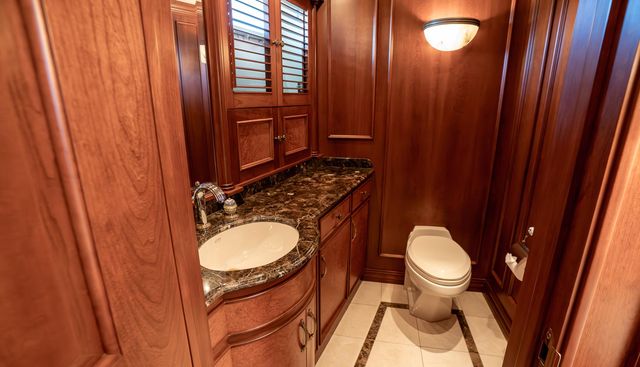 noname yacht for sale 48