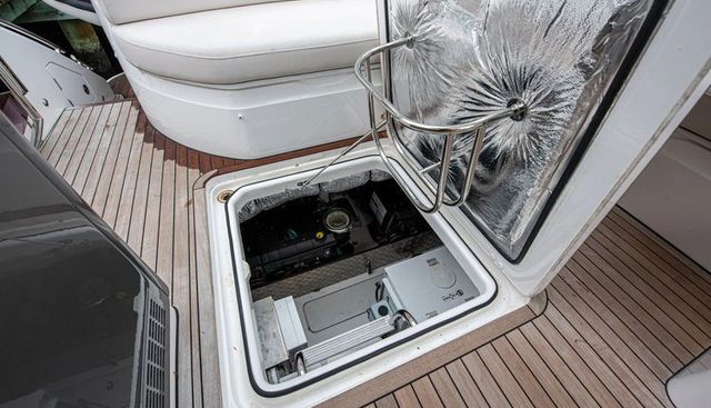 GRAYSKY V yacht for sale 18