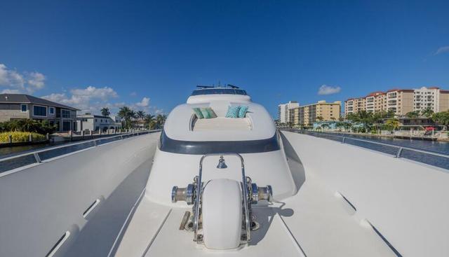 Entourage yacht for sale 33