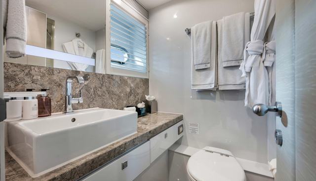 IN THE ZONE yacht for sale 25