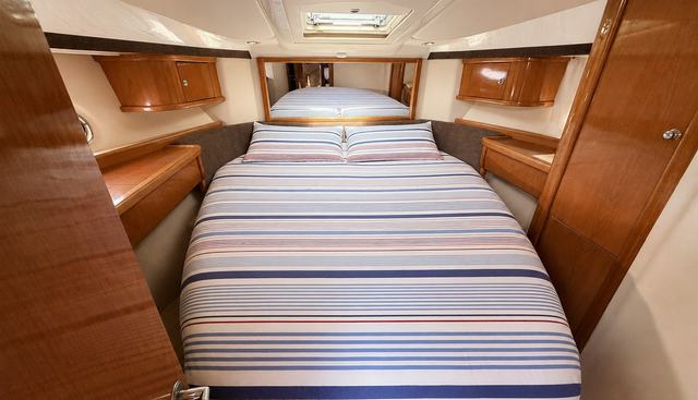 Ghost of London yacht for sale 8