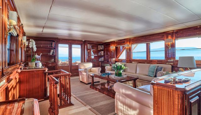 Madame Thelma yacht for sale 8