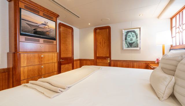 AVALINA yacht for sale 25