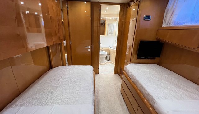 Willful yacht for sale 19