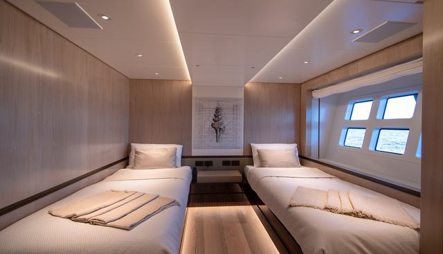 OCEANIC 143 yacht for sale 18