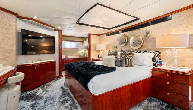 SWEET ESCAPE yacht for sale 12