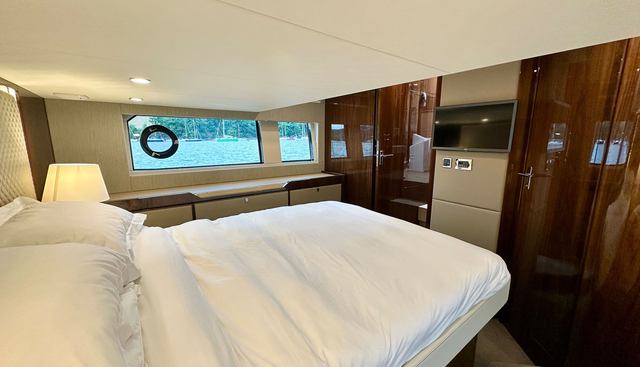 LADY SEVERN yacht for sale 32