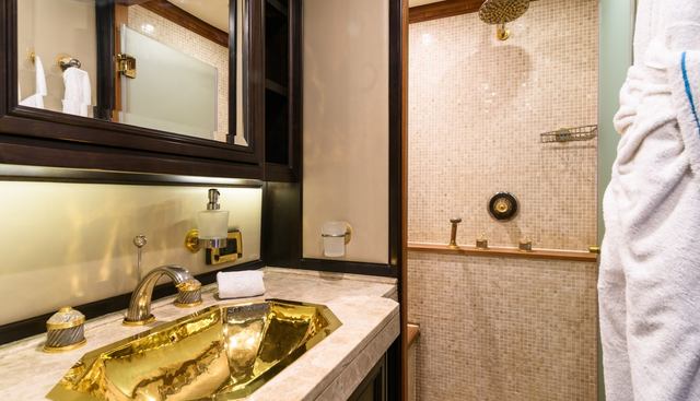 LA STELLA DEI MARI yacht for sale 34