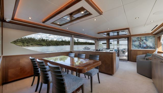 Live Mas yacht for sale 10