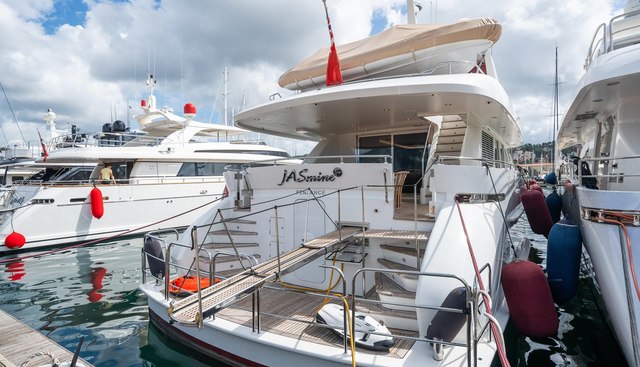 Jasmine Luna yacht for sale 33