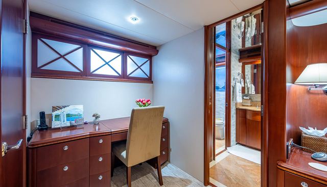 Lady Lorraine yacht for sale 42