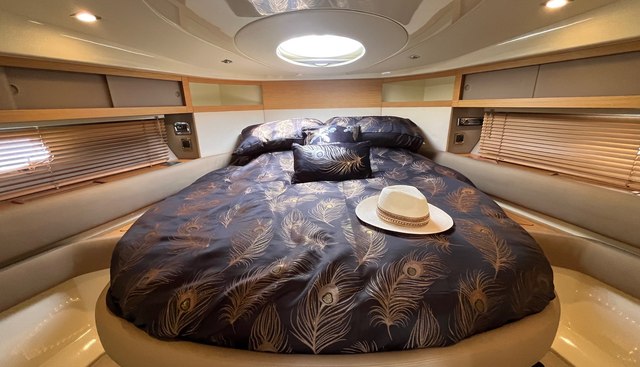 noname yacht for sale 33