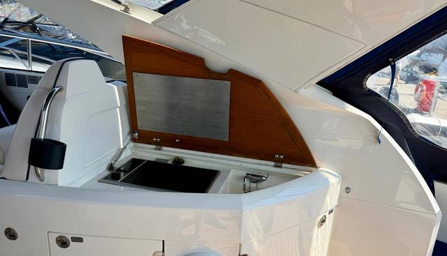 noname yacht for sale 13