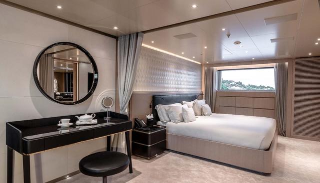KINDA yacht for sale 13