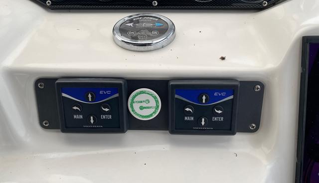 ELLE II yacht for sale 14