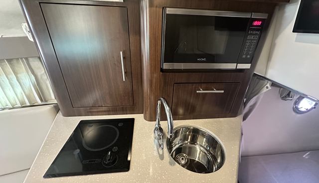 Sandman yacht for sale 24
