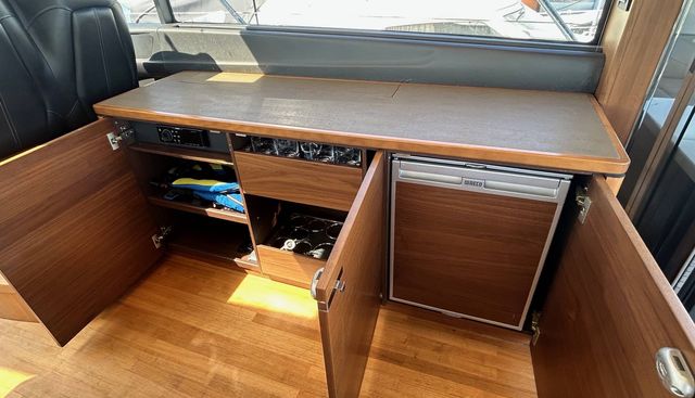 noname yacht for sale 14