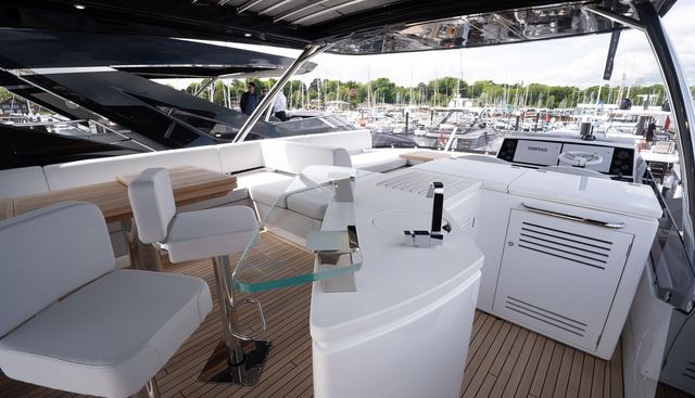 NAAMA yacht for sale 7