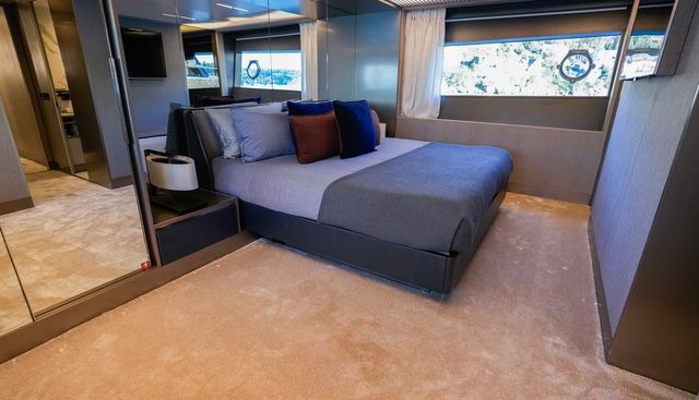 Toro yacht for sale 25