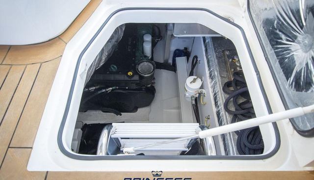 Vesper yacht for sale 28