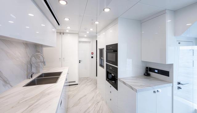 Miouch yacht for sale 17