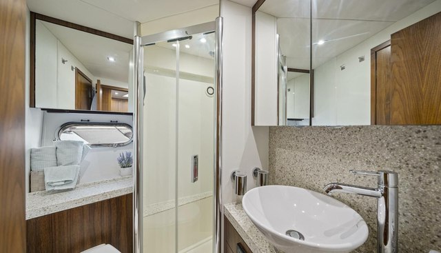 noname yacht for sale 34