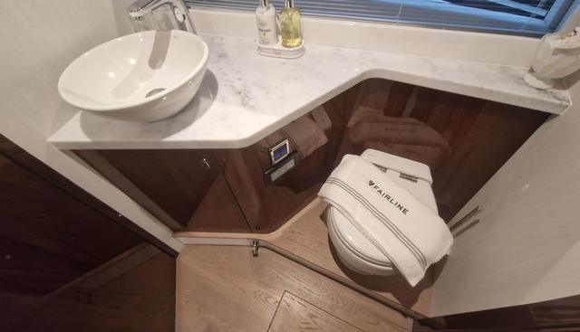 Seakeeper Gyro yacht for sale 24