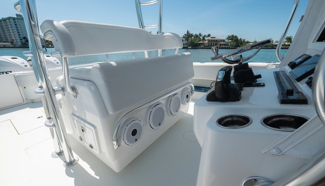 El Cadejo yacht for sale 19